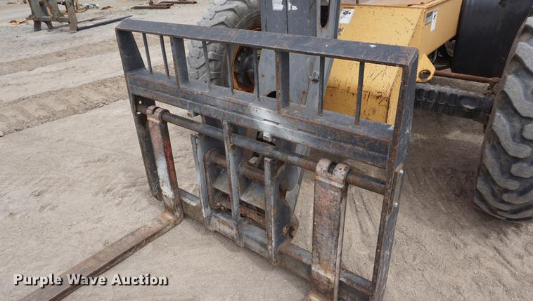 image for item DE3311 2000 Case 688G Series 2 telehandler