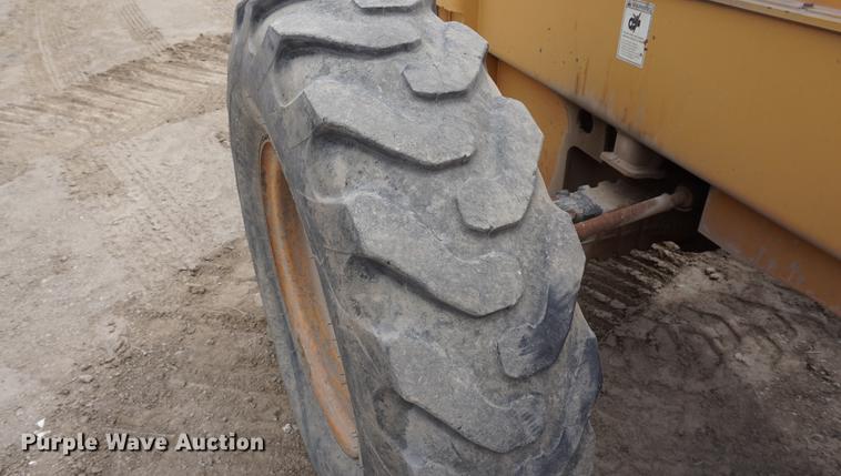 image for item DE3311 2000 Case 688G Series 2 telehandler