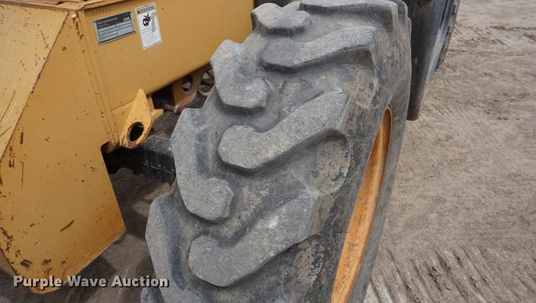 image for item DE3311 2000 Case 688G Series 2 telehandler