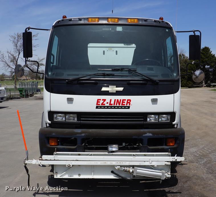 image for item DE3313 1998 Chevrolet T7500 paint striper truck