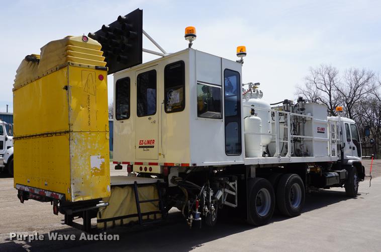 image for item DE3313 1998 Chevrolet T7500 paint striper truck