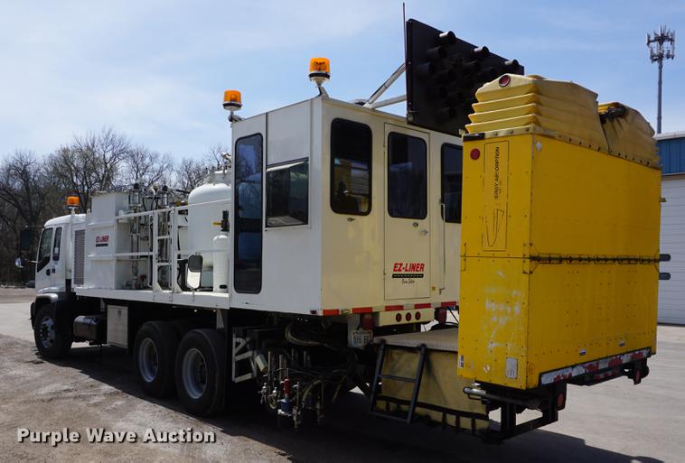 image for item DE3313 1998 Chevrolet T7500 paint striper truck