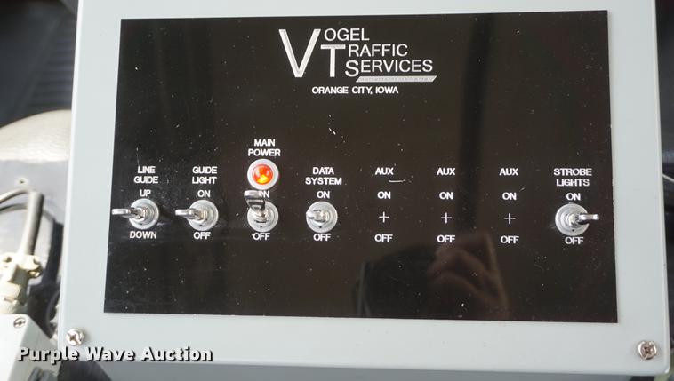 image for item DE3313 1998 Chevrolet T7500 paint striper truck