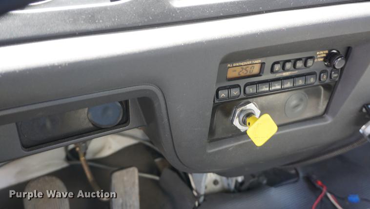 image for item DE3313 1998 Chevrolet T7500 paint striper truck