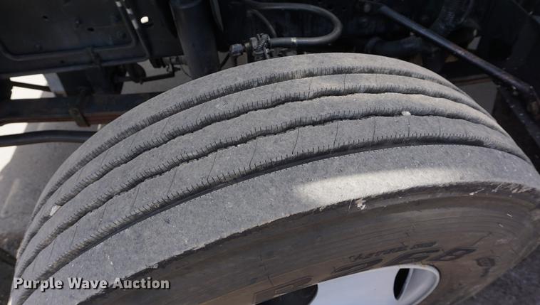 image for item DE3313 1998 Chevrolet T7500 paint striper truck