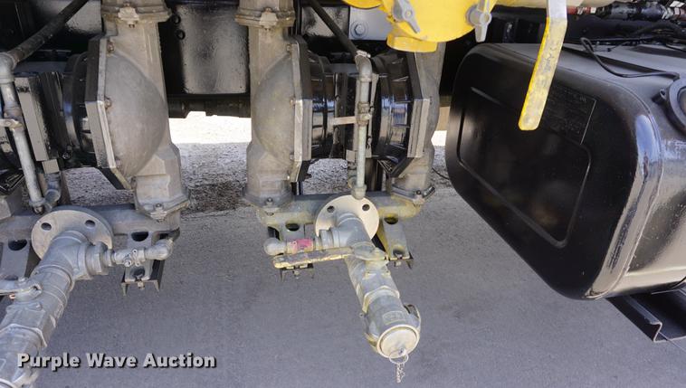 image for item DE3313 1998 Chevrolet T7500 paint striper truck