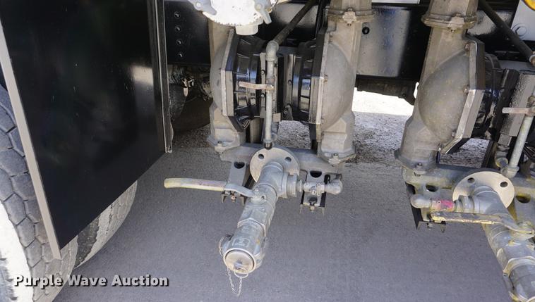 image for item DE3313 1998 Chevrolet T7500 paint striper truck