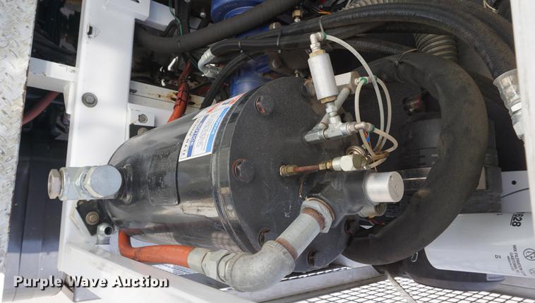 image for item DE3313 1998 Chevrolet T7500 paint striper truck