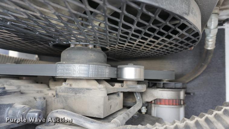 image for item DE3313 1998 Chevrolet T7500 paint striper truck