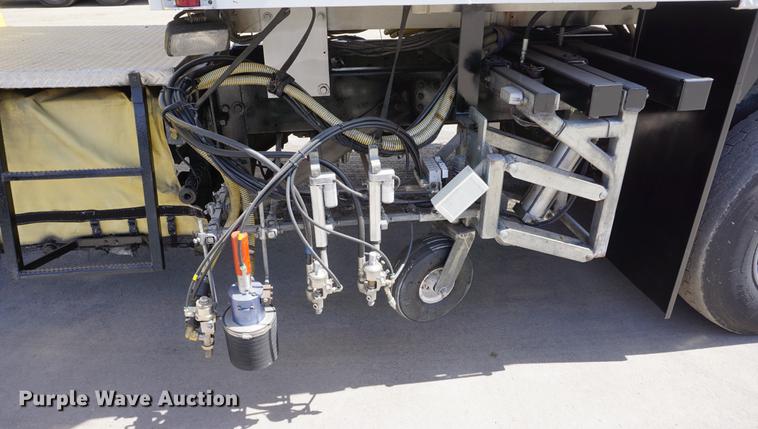 image for item DE3313 1998 Chevrolet T7500 paint striper truck