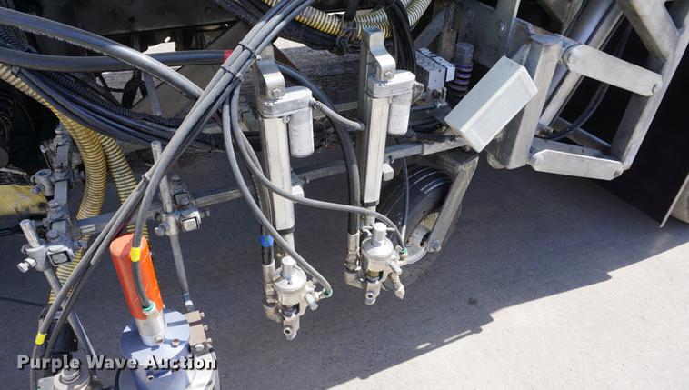 image for item DE3313 1998 Chevrolet T7500 paint striper truck