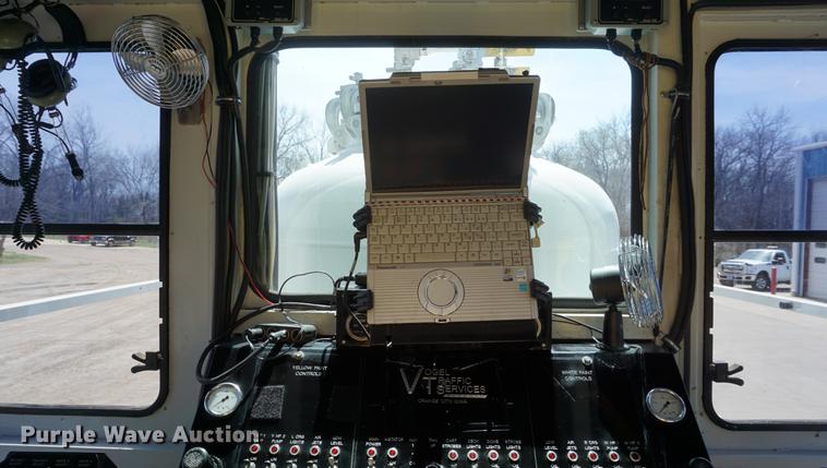 image for item DE3313 1998 Chevrolet T7500 paint striper truck