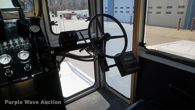 image for item DE3313 1998 Chevrolet T7500 paint striper truck