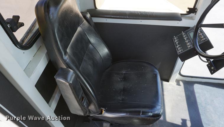 image for item DE3313 1998 Chevrolet T7500 paint striper truck