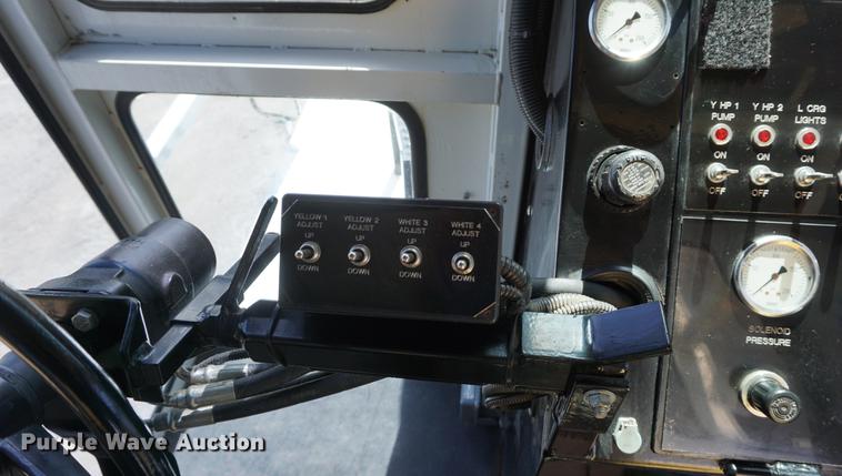 image for item DE3313 1998 Chevrolet T7500 paint striper truck