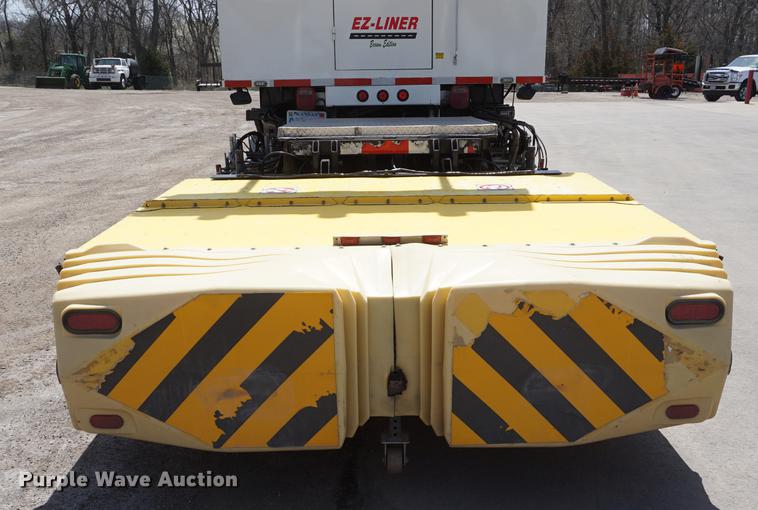 image for item DE3313 1998 Chevrolet T7500 paint striper truck