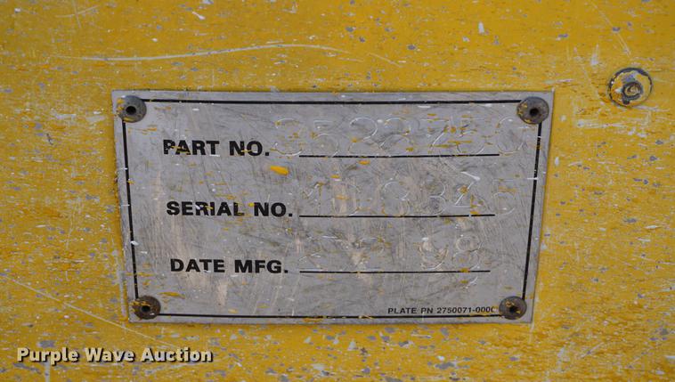 image for item DE3313 1998 Chevrolet T7500 paint striper truck