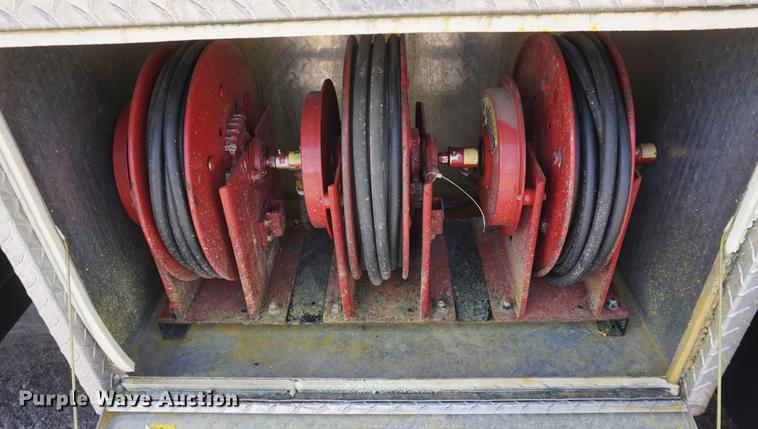 image for item DE3313 1998 Chevrolet T7500 paint striper truck