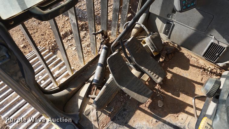 image for item DE3319 1997 Komatsu PC400LC-6LC excavator