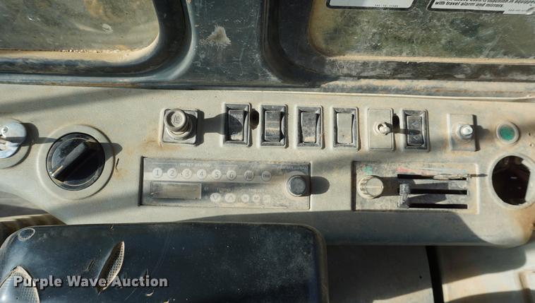 image for item DE3319 1997 Komatsu PC400LC-6LC excavator