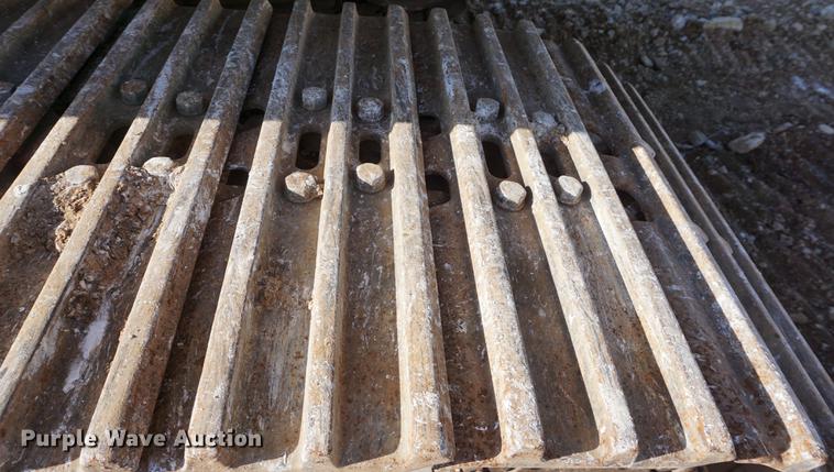 image for item DE3319 1997 Komatsu PC400LC-6LC excavator