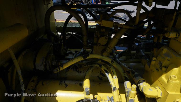 image for item DE3323 Mayco LST80 concrete pump