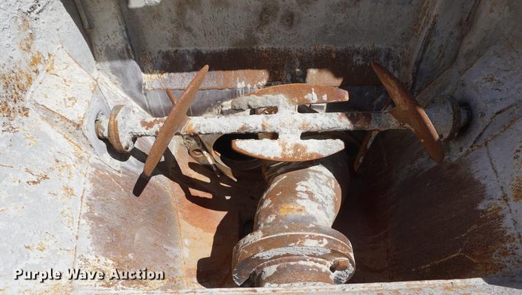 image for item DE3323 Mayco LST80 concrete pump