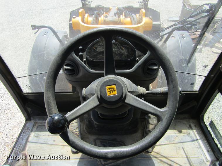 image for item DE6724 2013 JCB TM320 articulated telehandler