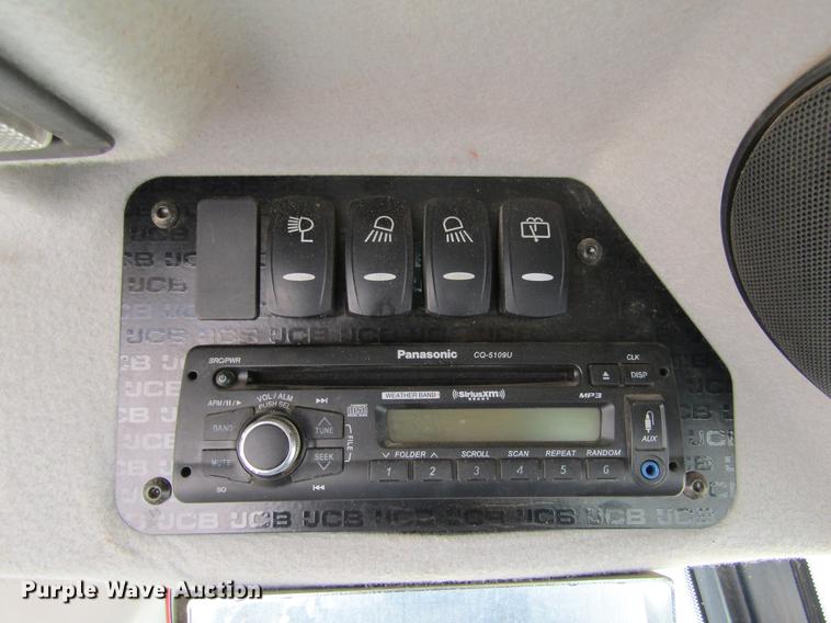 image for item DE6724 2013 JCB TM320 articulated telehandler