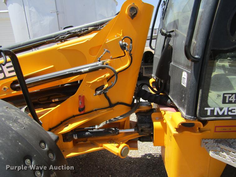 image for item DE6724 2013 JCB TM320 articulated telehandler