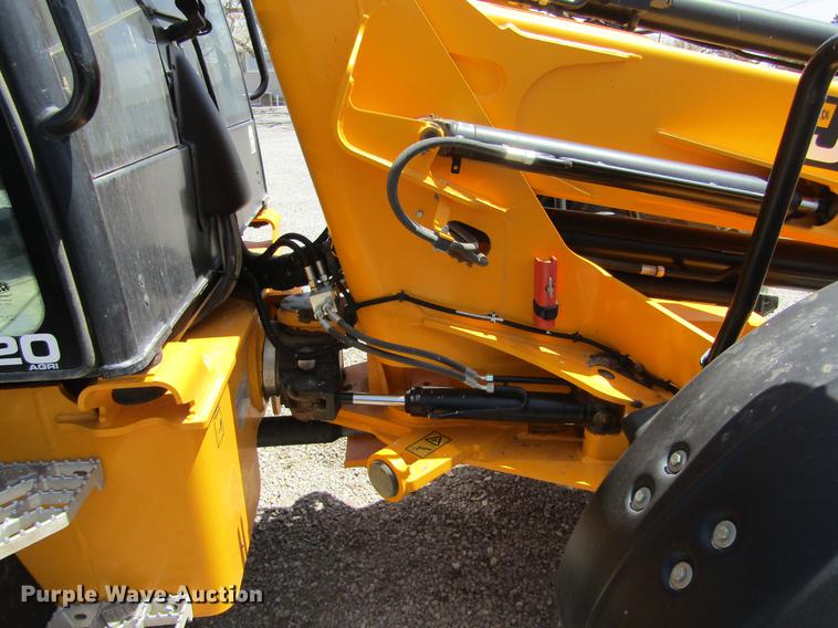 image for item DE6724 2013 JCB TM320 articulated telehandler