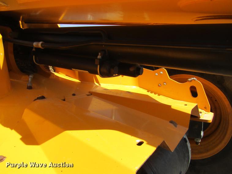 image for item DE6724 2013 JCB TM320 articulated telehandler