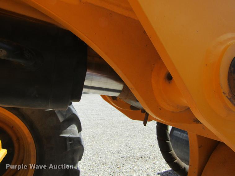 image for item DE6724 2013 JCB TM320 articulated telehandler