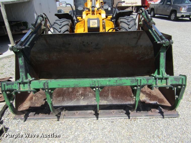 image for item DE6724 2013 JCB TM320 articulated telehandler