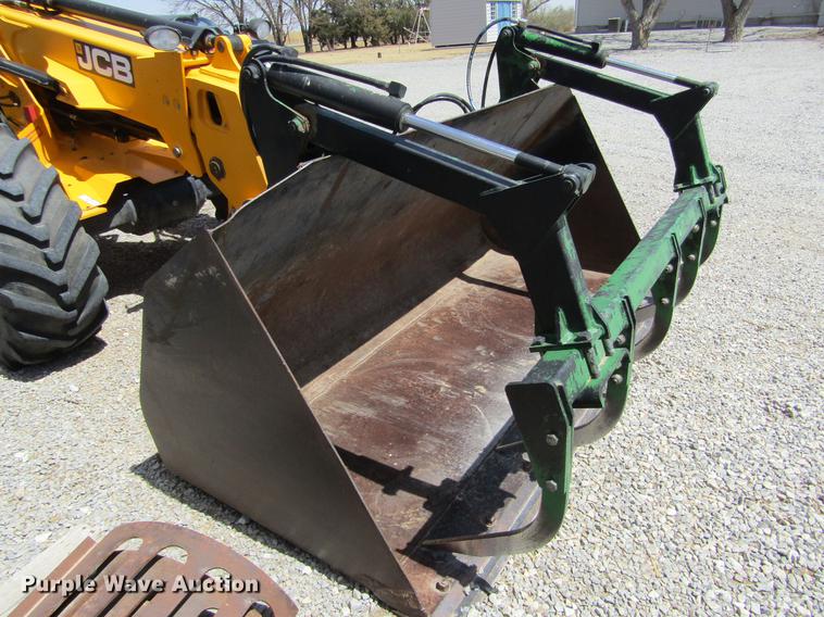 image for item DE6724 2013 JCB TM320 articulated telehandler