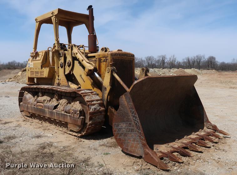 image for item DF3648 1980 Caterpillar 977L track loader