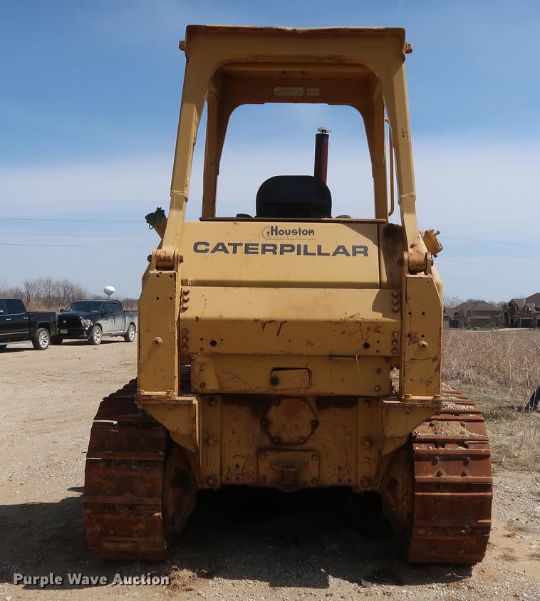 image for item DF3648 1980 Caterpillar 977L track loader