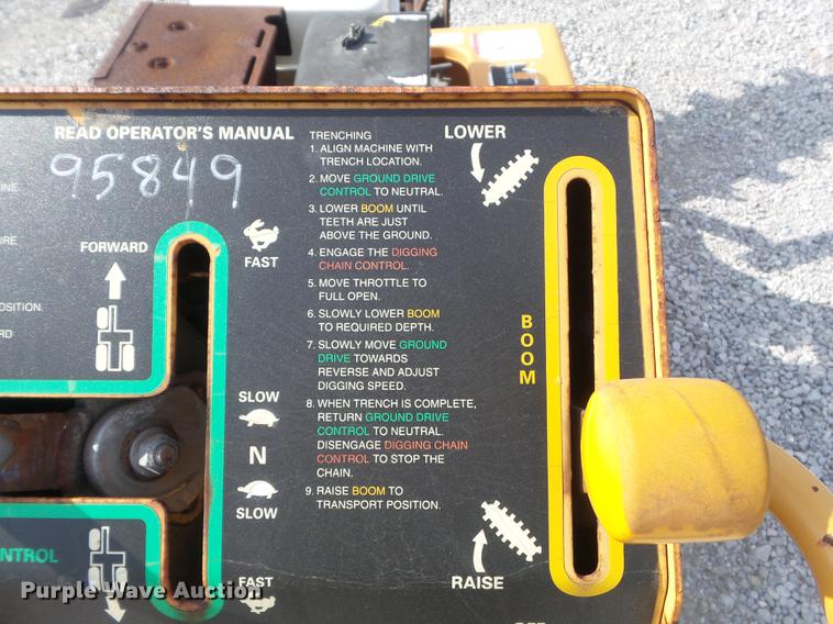 image for item DM9979 1998 Case 60 trencher