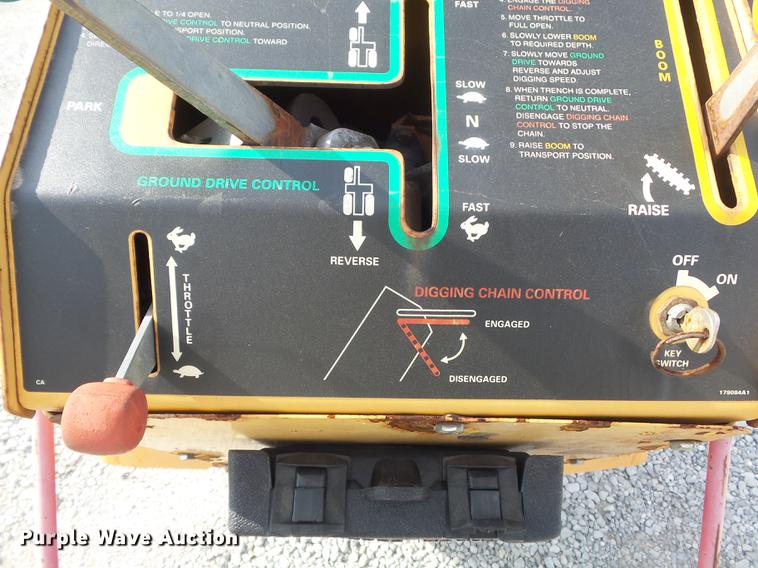 image for item DM9979 1998 Case 60 trencher