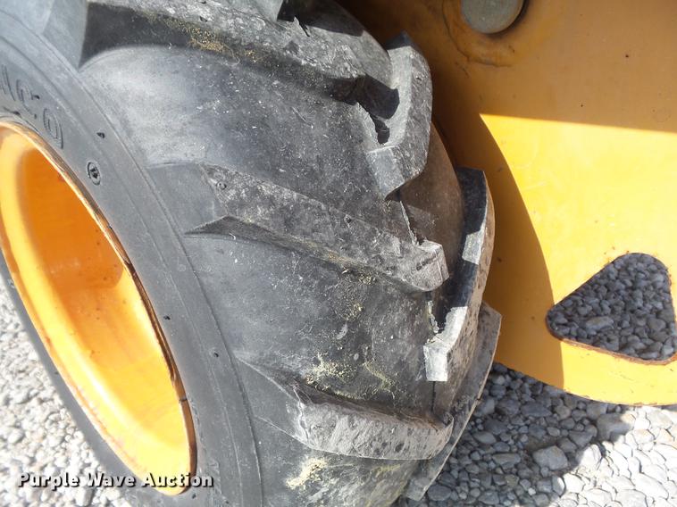 image for item DM9979 1998 Case 60 trencher