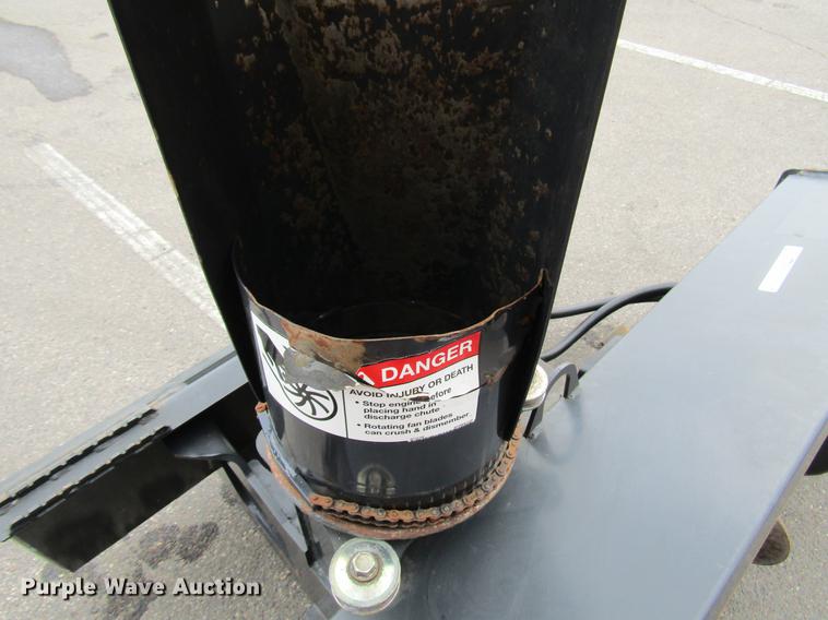image for item DV9644 Bobcat SB200X72 skid steer snow blower