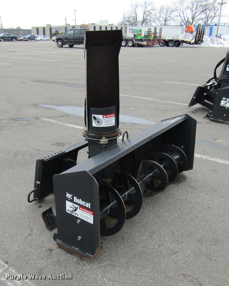 Bobcat SB200X66 skid steer snow blower in Burnsville, MN Item DV9645