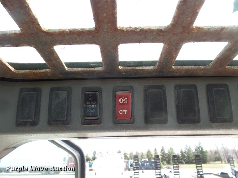 image for item DV9701 2005 Bobcat S185 skid steer