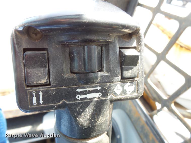 image for item DV9701 2005 Bobcat S185 skid steer