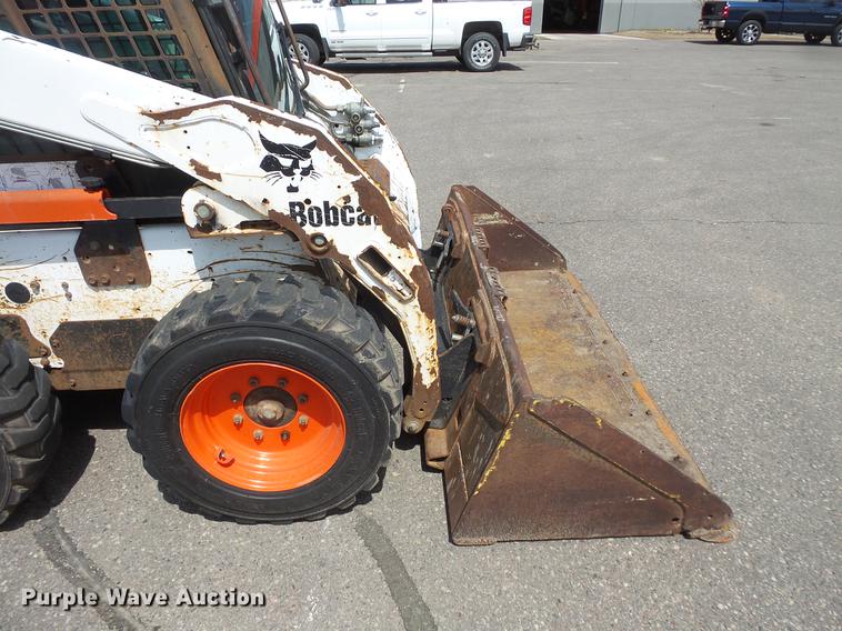 image for item DV9701 2005 Bobcat S185 skid steer