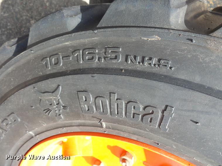 image for item DV9701 2005 Bobcat S185 skid steer