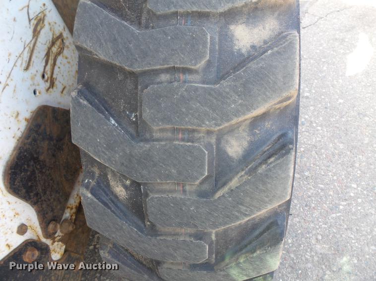 image for item DV9701 2005 Bobcat S185 skid steer