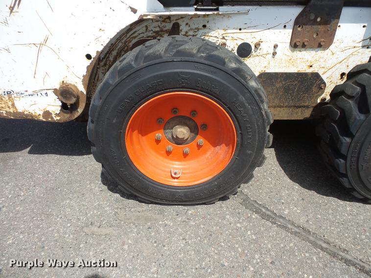 image for item DV9701 2005 Bobcat S185 skid steer