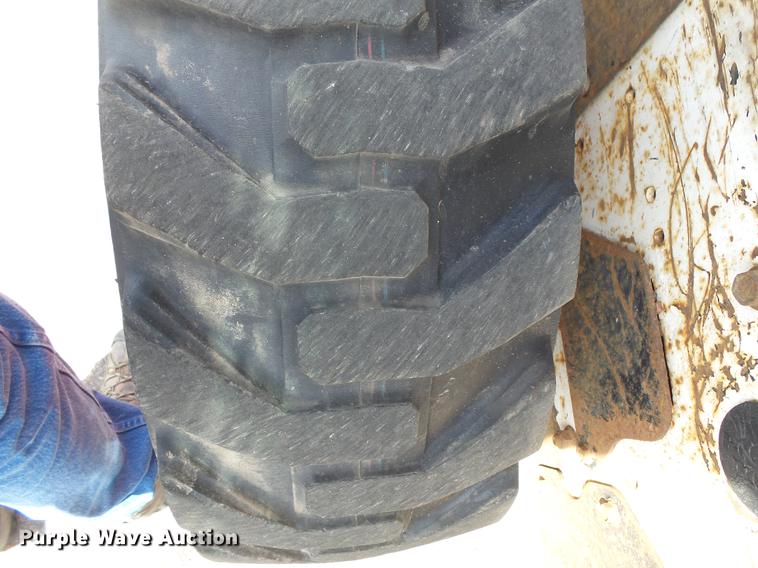 image for item DV9701 2005 Bobcat S185 skid steer