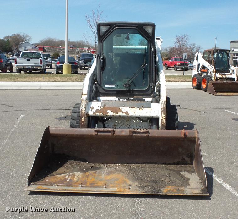 image for item DV9702 2012 Bobcat S185 skid steer
